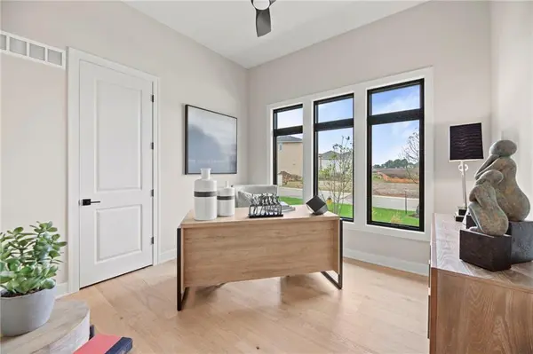 17605 Carter ST, Overland Park, KS 66221