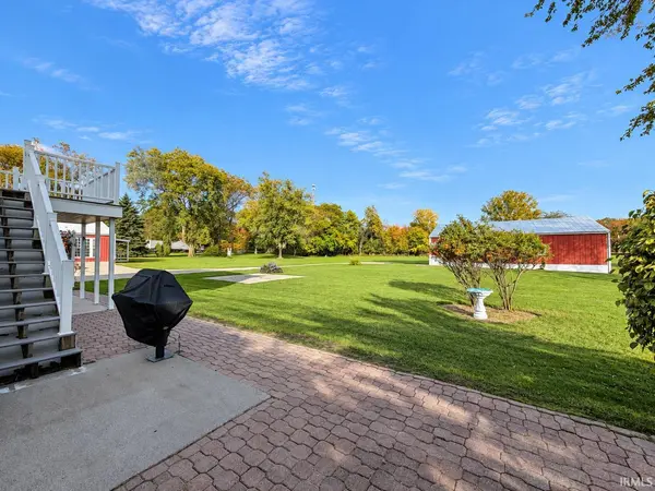 1638 S 50 E ***, Winamac, IN 46996