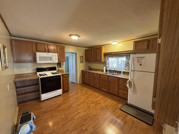 1108 E First ST, Greenfield, IN 46140