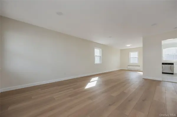 541 Beach 72nd ST, Arverne, NY 11692