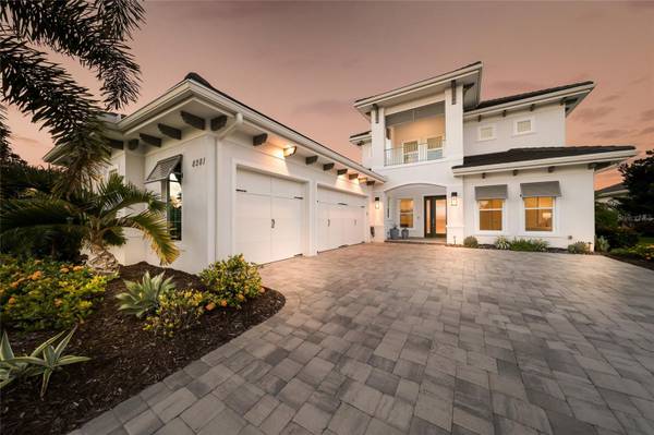 8281 PAVIA WAY, Lakewood Ranch, FL 34202