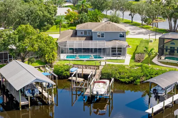 124 41ST CIR E, Bradenton, FL 34208