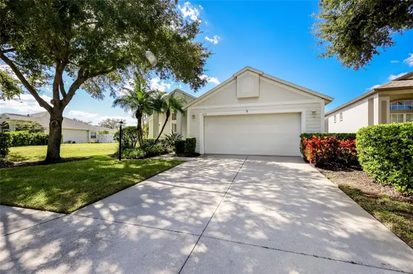 6212 MACAW GLN, Lakewood Ranch, FL 34202