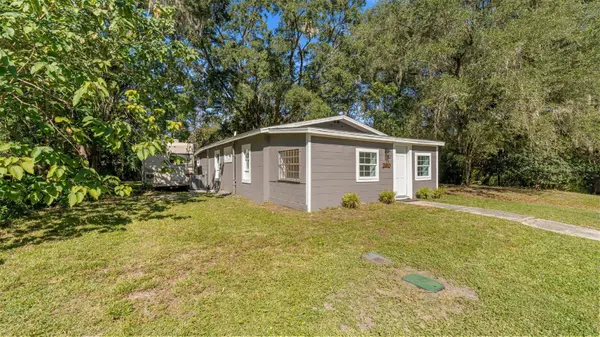 2410 NE 3RD PL, Gainesville, FL 32641