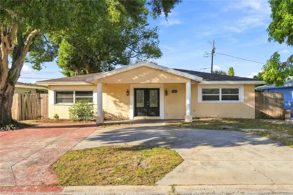 6953 41ST TER N, St Petersburg, FL 33709