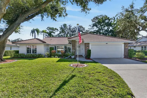 5713 GARDEN LAKES MAJESTIC, Bradenton, FL 34203