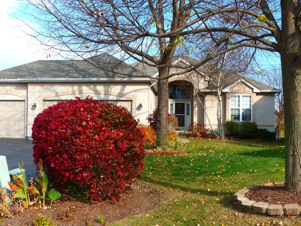 3088 N Forrest Hills CT, Wadsworth, IL 60083