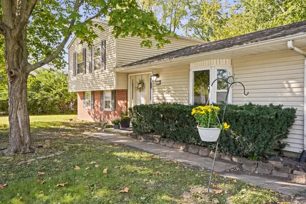 1513 Kenwood RD, Champaign, IL 61821