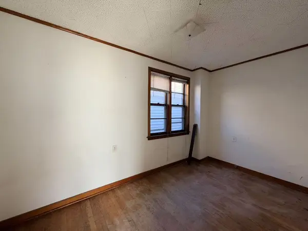 2953 S Farrell ST, Chicago, IL 60608
