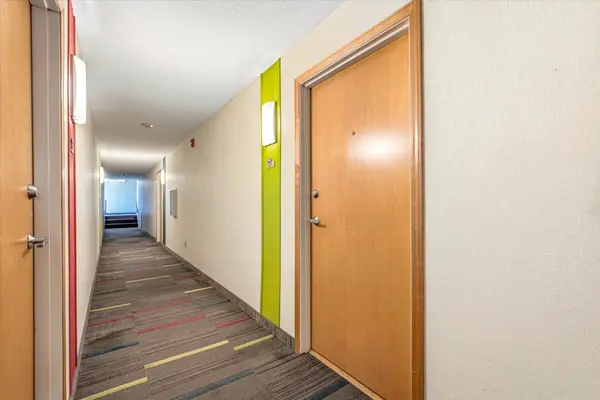 4860 Park Commons DR #309, Saint Louis Park, MN 55416
