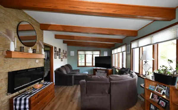 207 E 6th ST, Zumbrota, MN 55992