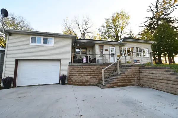 207 E 6th ST, Zumbrota, MN 55992
