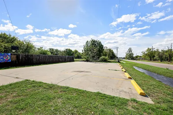 2912 N Post RD, Spencer, OK 73141