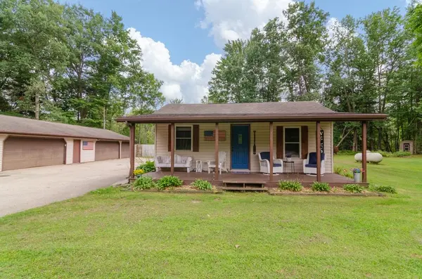 5251 STILES RD, Lena, WI 54139
