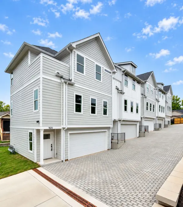 1812 Hermosa St, Nashville, TN 37208