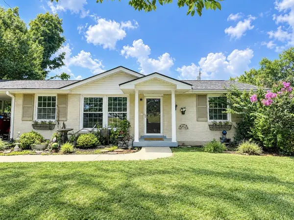 21 Bond St, Clarksville, TN 37040