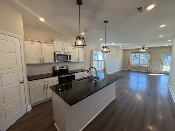 242 Wexford Way, Clarksville, TN 37042