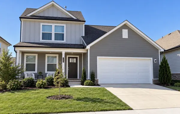 644 Cedar Brook Dr, White House, TN 37188