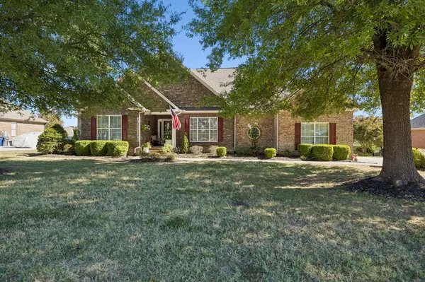 949 Harmony Way, Columbia, TN 38401