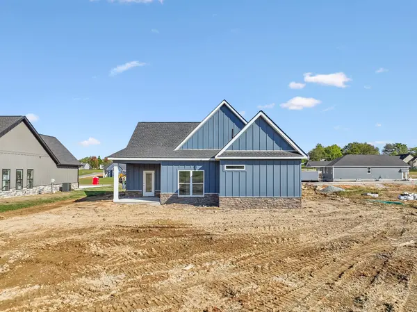 151 Legacy Way, Smithville, TN 37166
