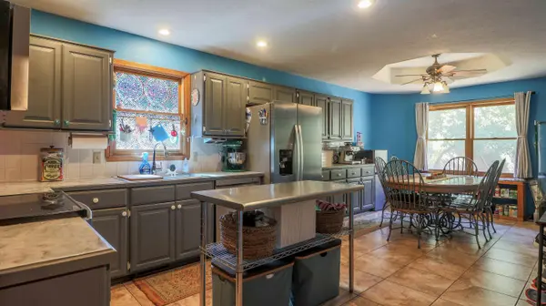 5029 S Warren AVE, Springfield, MO 65810