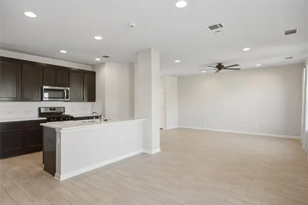 12512 Zenyatta DR, Buda, TX 78610