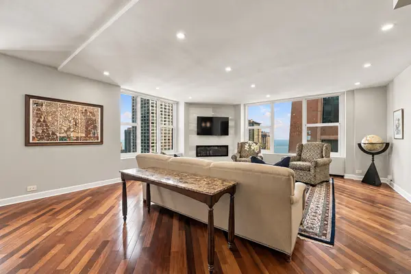 777 N MICHIGAN AVE #2900-02, Chicago, IL 60611