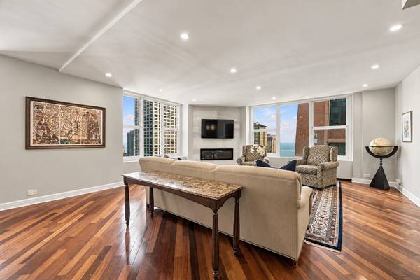 777 N MICHIGAN AVE #2900-02, Chicago, IL 60611