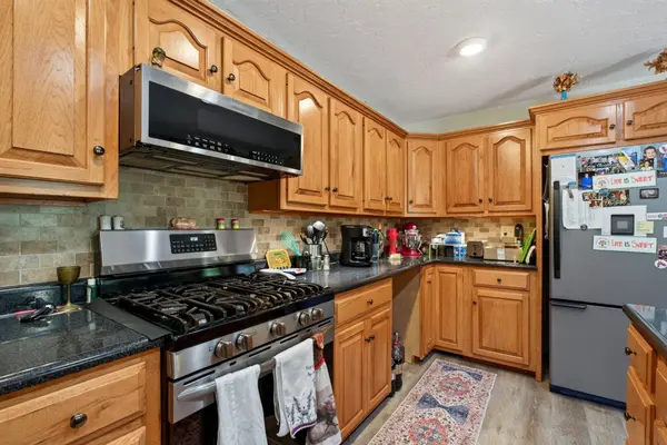 115 W Creek Ln, Gainesboro, TN 38562