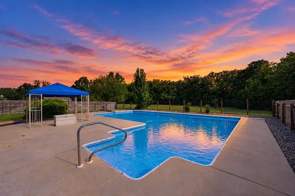1418 E Kay St, Derby, KS 67037
