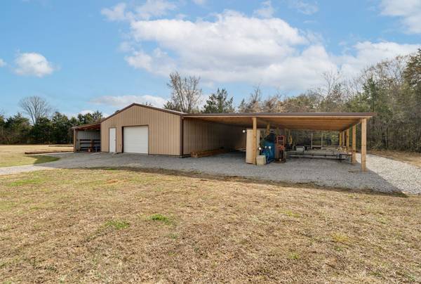 1404 Unionville Deason Rd, Shelbyville, TN 37160
