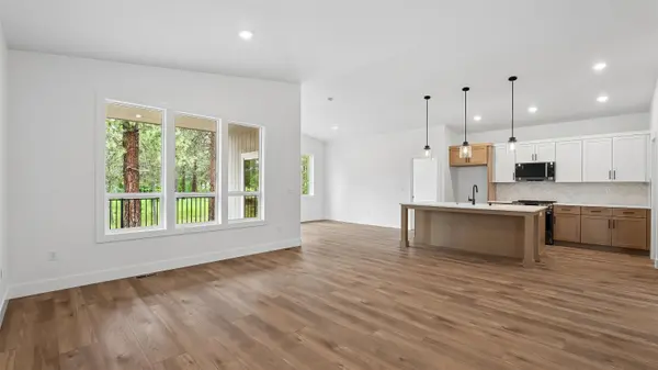 16809 N Wellington Rd, Colbert, WA 99005