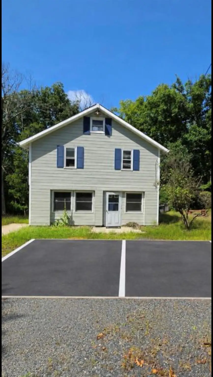 13 Oneida TRL, Glen Spey, NY 12737