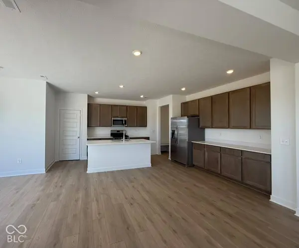 16159 Cloud Nine DR, Noblesville, IN 46060