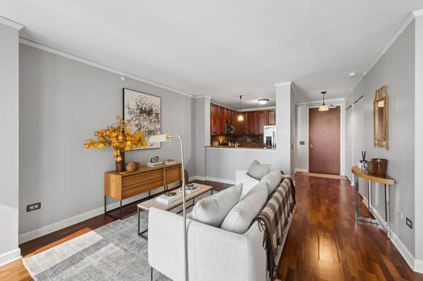 201 N Westshore DR #2804, Chicago, IL 60601