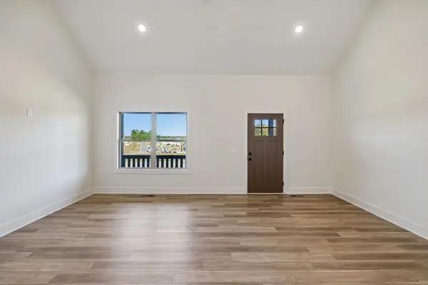 176 Magnolia Springs Way, Lafayette, TN 37083