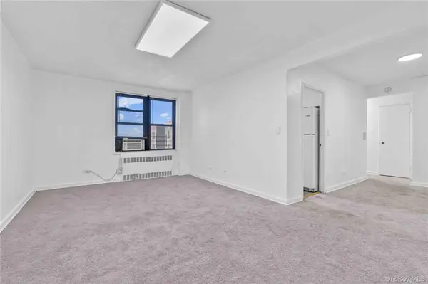150-11 72 RD #6F, Flushing, NY 11367