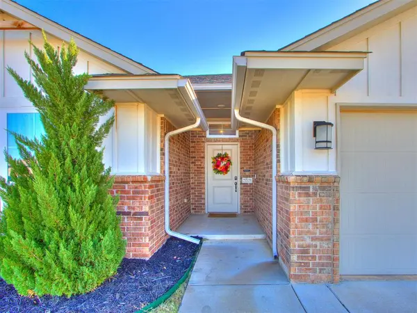 7720 Windstone DR, Oklahoma City, OK 73132