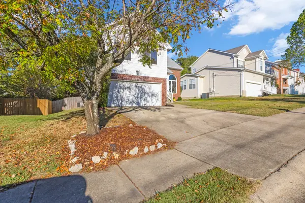 5652 Chestnutwood Trl, Hermitage, TN 37076