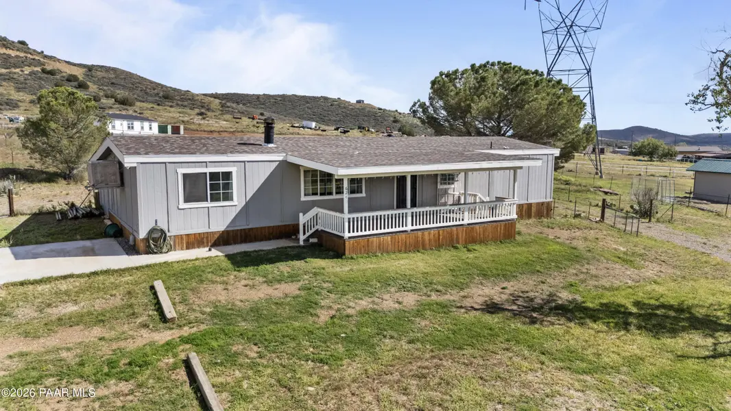 6249 S Country RD, Mayer, AZ 86333