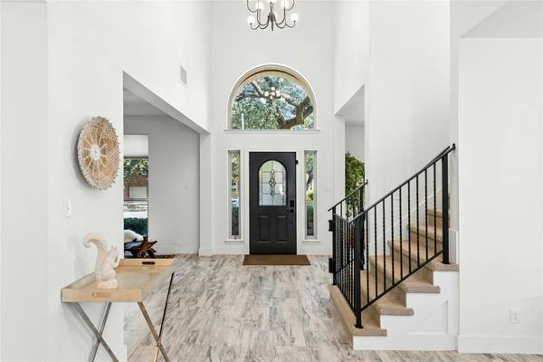 8100 Chardonnay CV, Austin, TX 78750