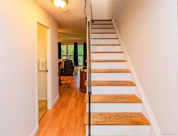 104 Rolling WAY, Peekskill, NY 10566