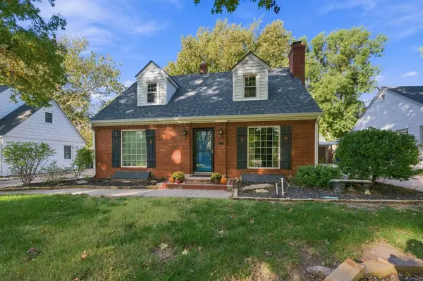 115 N Ridgewood Drive, Wichita, KS 67208