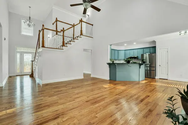 7321 Majestic Hill Dr, Chattanooga, TN 37421