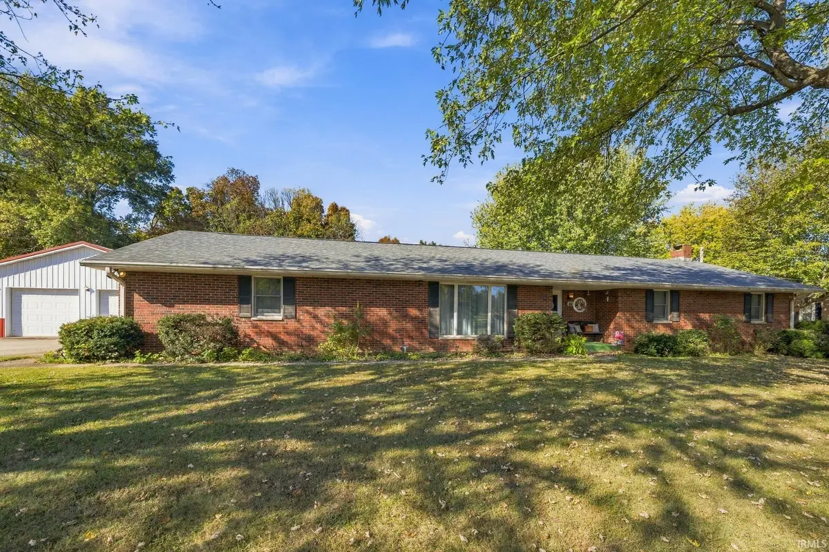 440 Giesler RD, Jasper, IN 47546