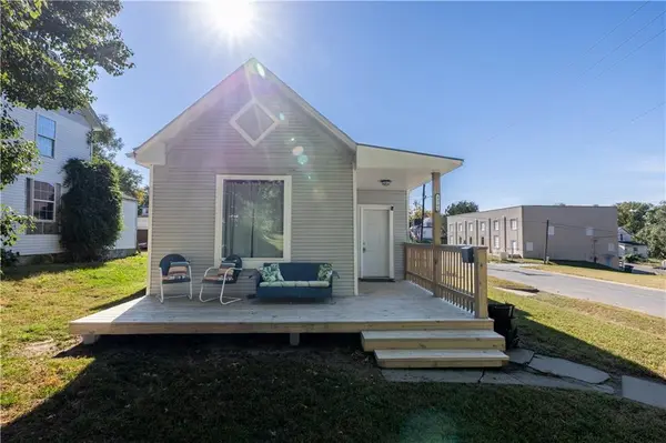 2702 Patee ST, St Joseph, MO 64507