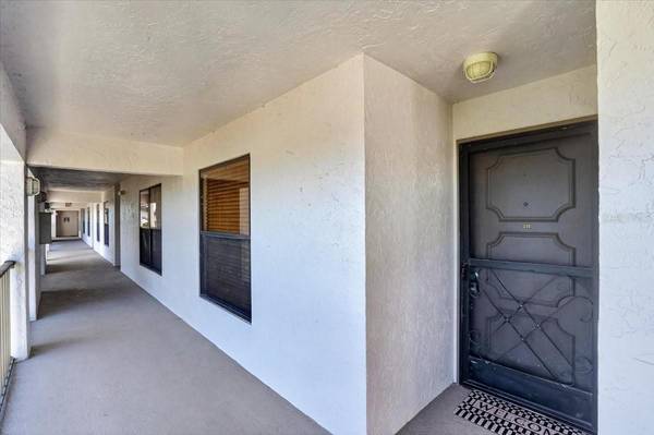 6600 PEACOCK RD #203, Sarasota, FL 34242