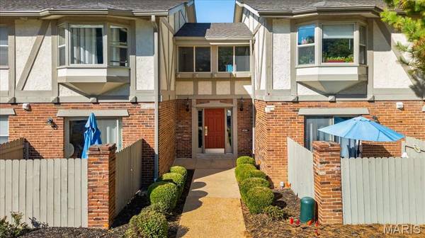 1431 Willow Brook CV #3, Maryland Heights, MO 63146