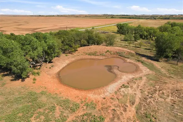 N 2260 Rd RD, Rocky, OK 73651