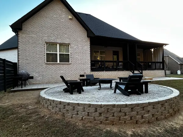 1381 Reda Drive, Clarksville, TN 37042